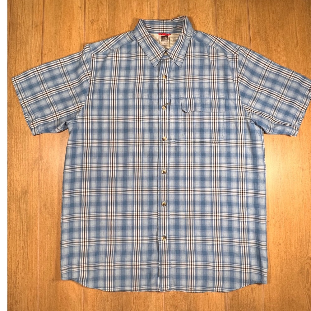 The North Face 2007 Men's Short Sleeve Plaid Shirt AXT7 Blue / White Zip pocket